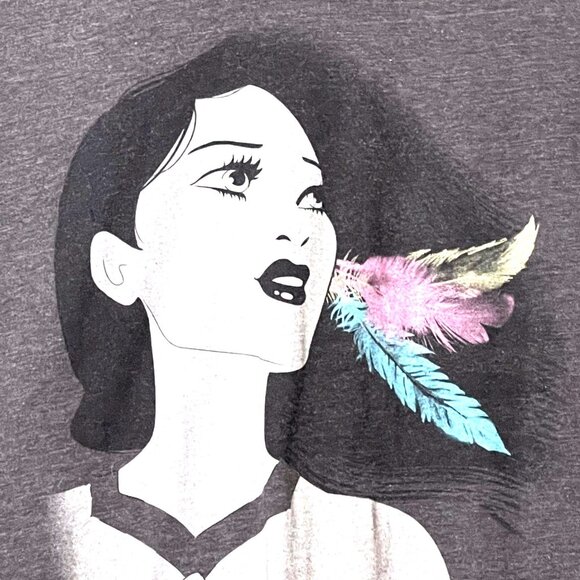 Disney  Pocahontas Gray Size Junior XL Graphic V Neck Tee - Picture 2 of 8